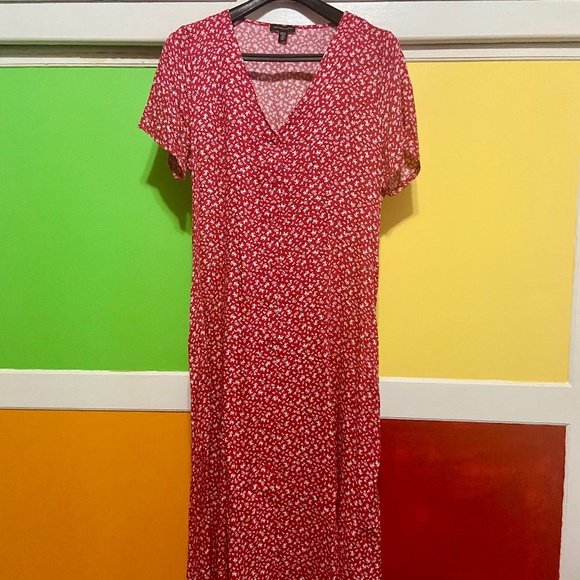 Beautiful, Floral Maxi Dress - Picture 1 of 4